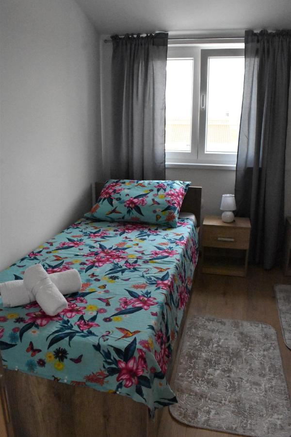 Apartmani Skorpion Kaštela Exterior foto