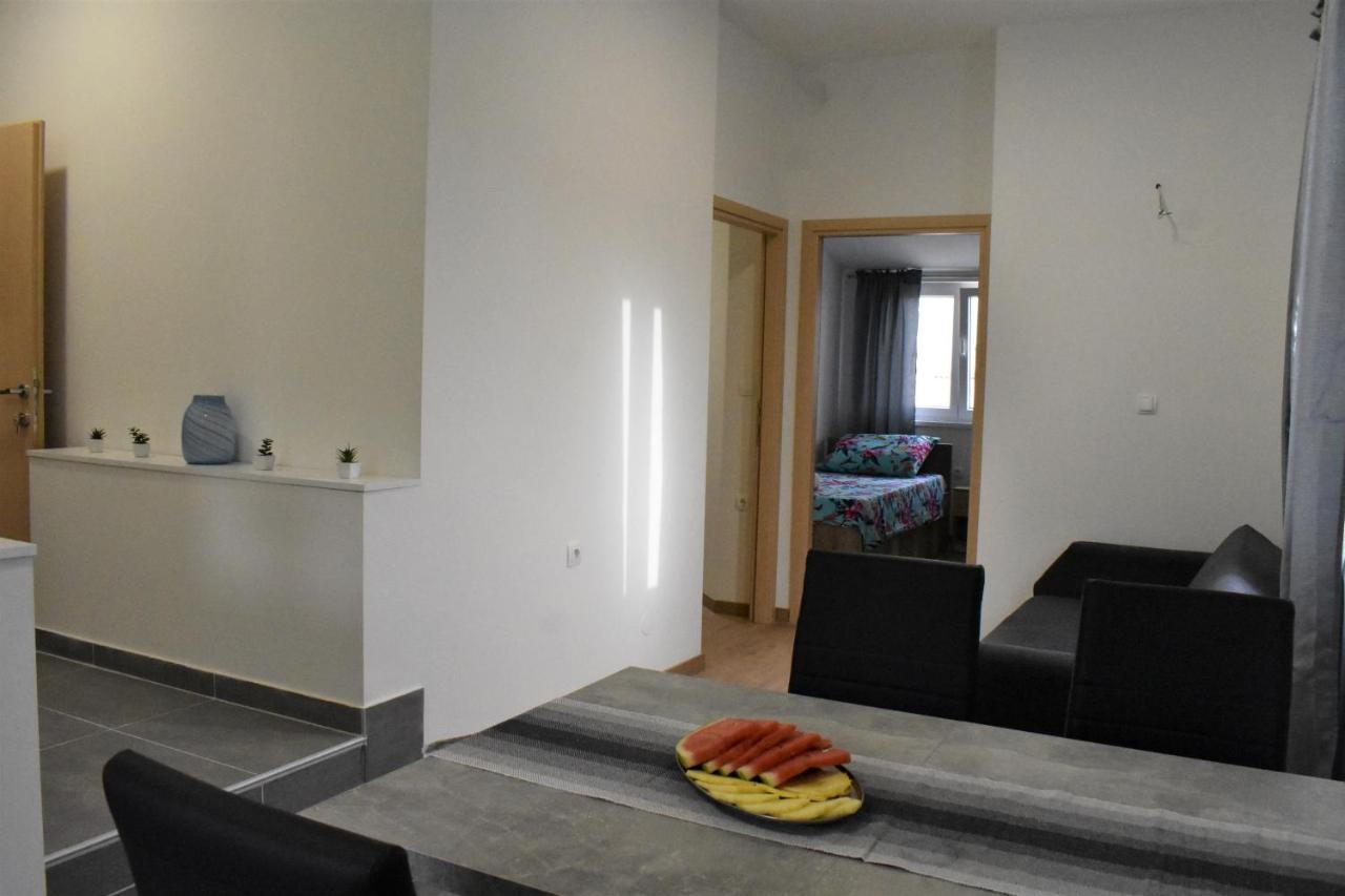Apartmani Skorpion Kaštela Exterior foto