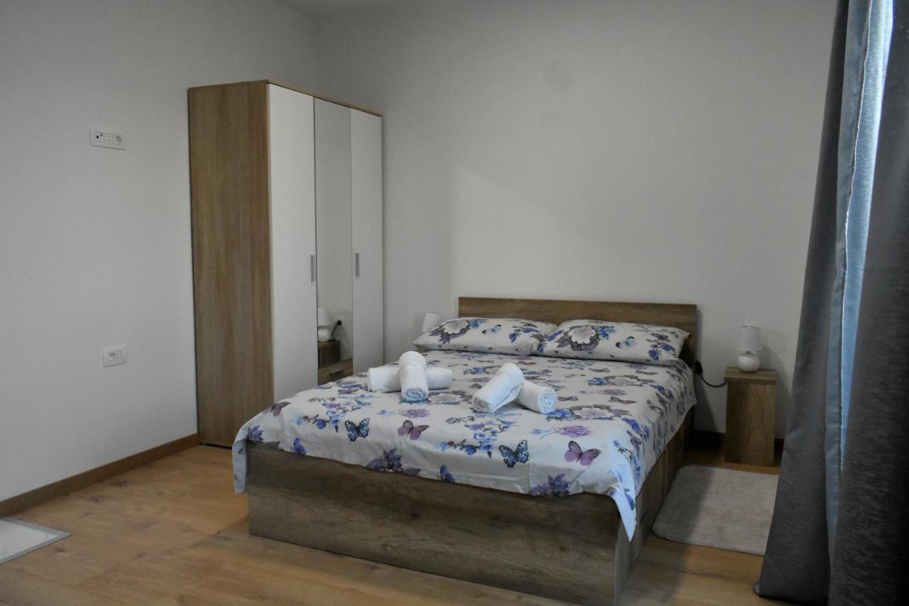 Apartmani Skorpion Kaštela Exterior foto